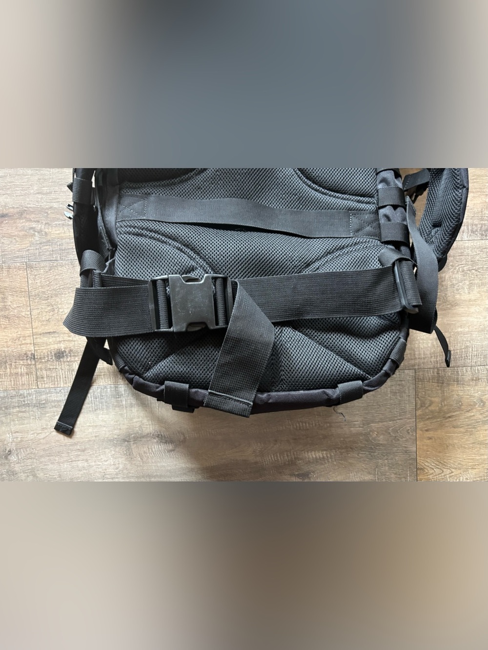 Rockland military tactical 20in black laptop backpack Molle webbing system - Picture 9 of 16